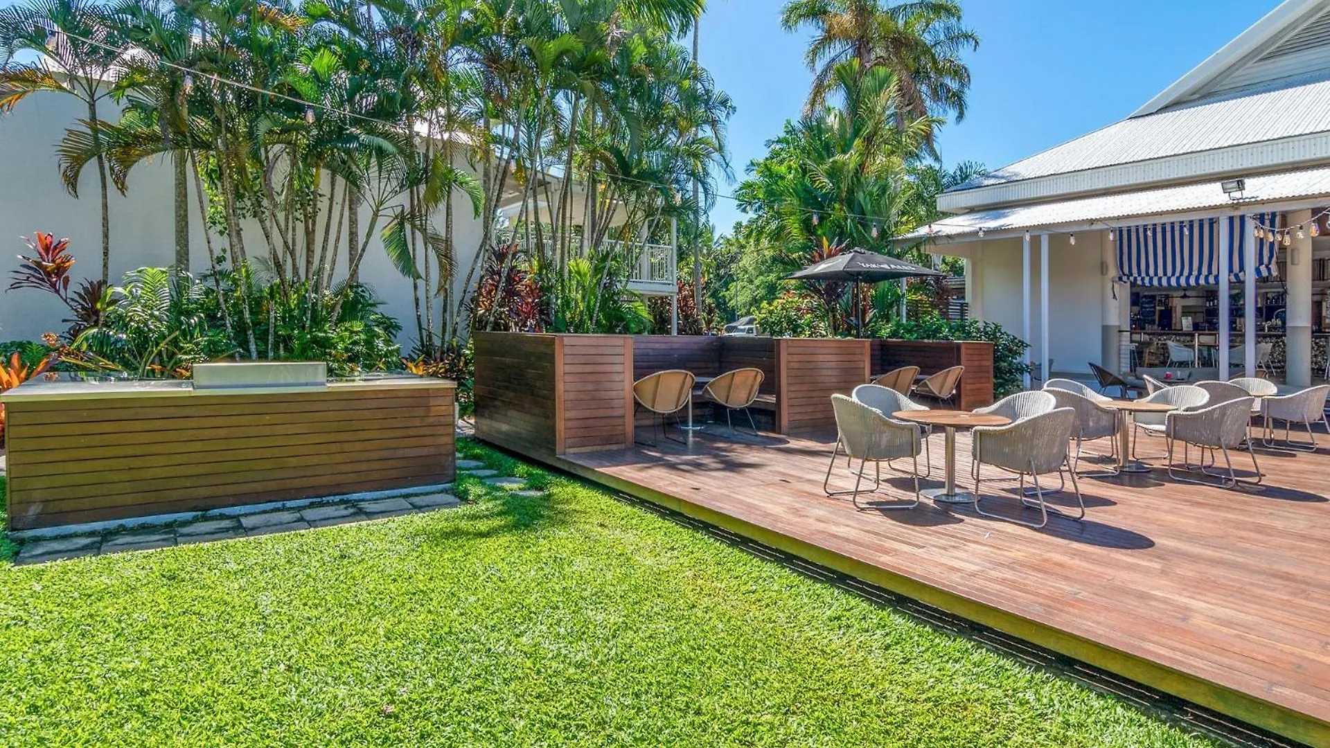 1104 And 1105 Oaks Resort Port Douglas